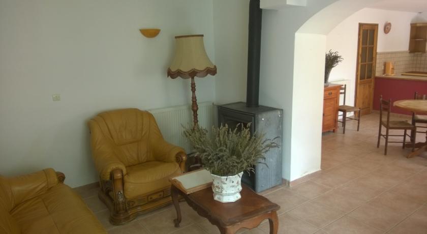 Вилла Mas Du Prescondu Mirabel-aux-Baronnies Номер фото